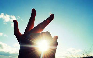 為什么說陽光是七色光