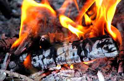 為什么物質(zhì)燃燒后留下的東西不一樣