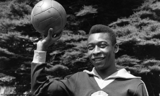 年輕時期的球王貝利