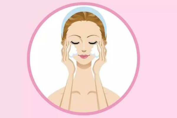 臉上為什么愛(ài)出油,臉上出油多怎么辦