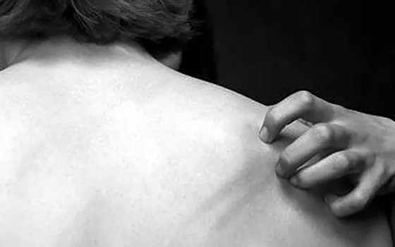 人為什么會(huì)感覺(jué)癢,為什么癢的時(shí)候要撓