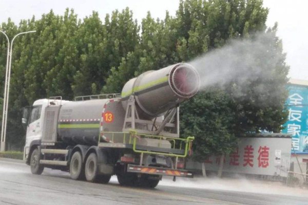 為什么灑水車一直播放蘭花草這首歌