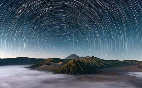 為什么星星會(huì)眨眼睛,星星一閃一閃的原因