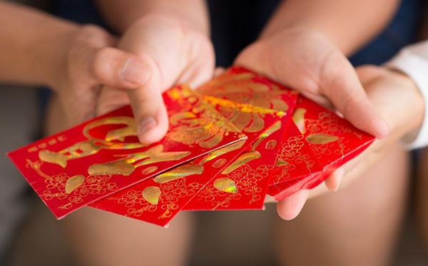過(guò)年為什么要給孩子壓歲錢(qián),壓歲錢(qián)一般給到幾歲