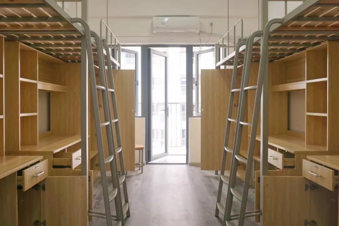 蘇州大學(xué)宿舍條件怎么樣,有空調(diào)和獨立衛(wèi)生間嗎？（附宿舍圖片）