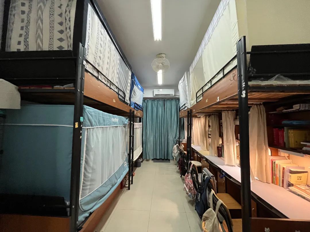 紹興文理學(xué)院宿舍條件怎么樣,有空調(diào)和獨(dú)立衛(wèi)生間嗎？（附宿舍圖片）