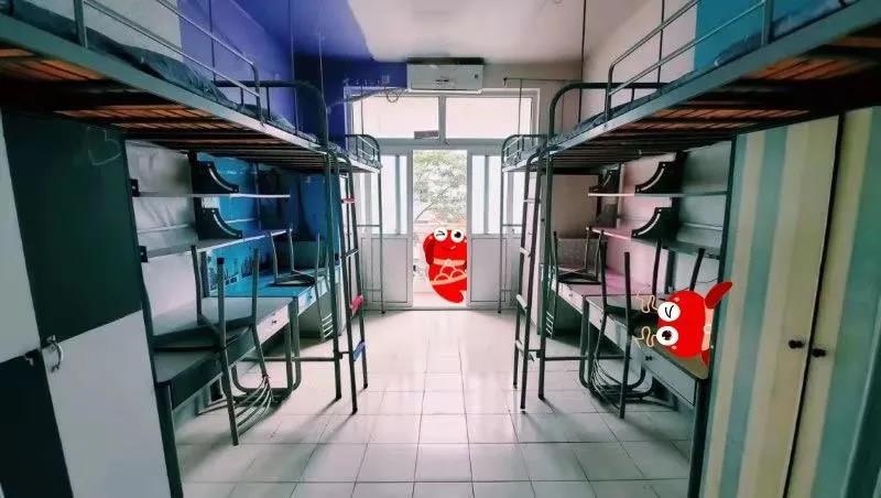 上海第二工業(yè)大學(xué)宿舍條件怎么樣,有空調(diào)和獨立衛(wèi)生間嗎？（附宿舍圖片）