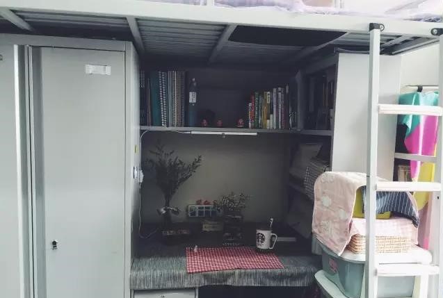 中央戲劇學(xué)院宿舍條件怎么樣,有空調(diào)和獨(dú)立衛(wèi)生間嗎？（附宿舍圖片）