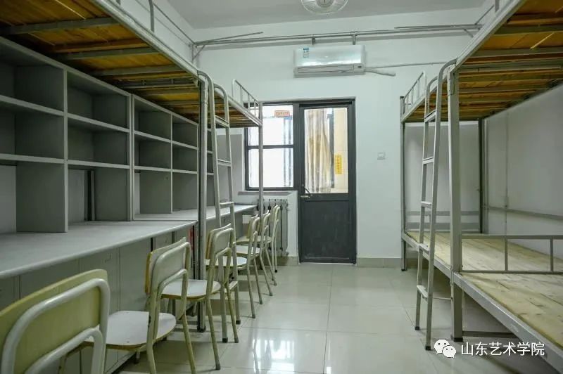 山東藝術(shù)學(xué)院宿舍條件怎么樣,有空調(diào)和獨(dú)立衛(wèi)生間嗎？（附宿舍圖片）