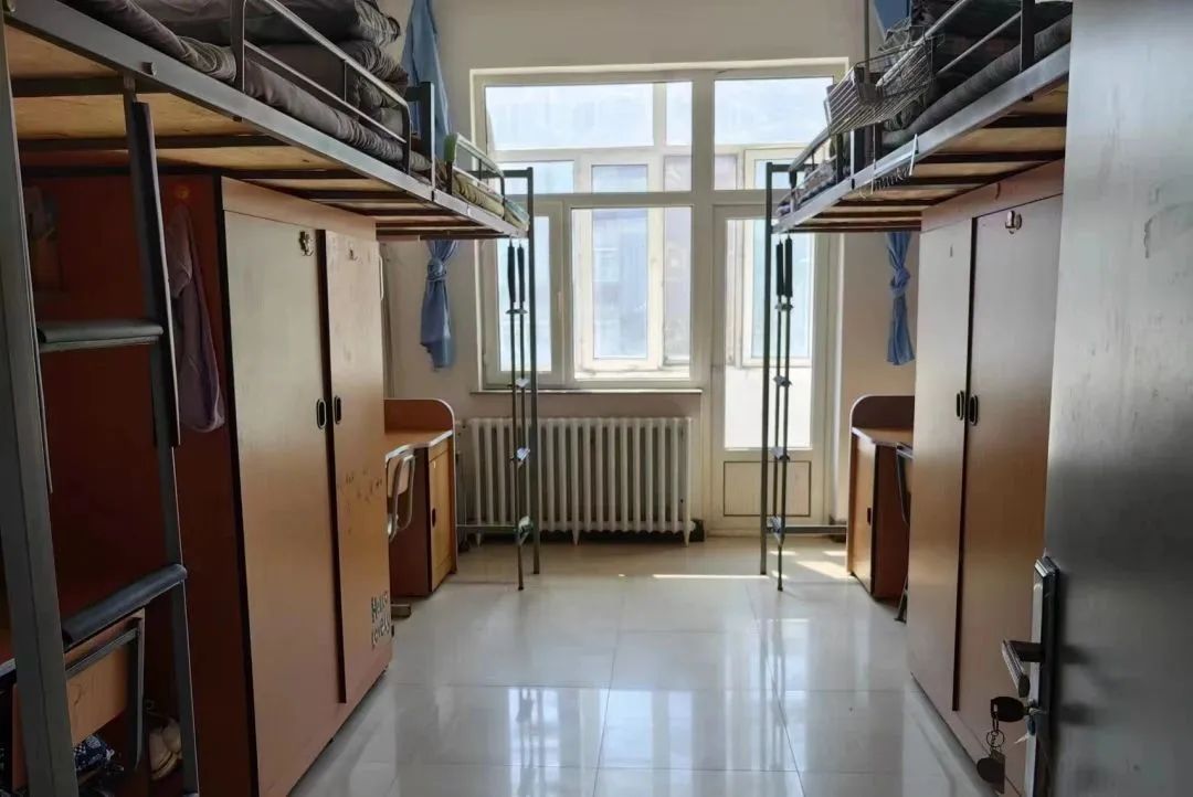 吉林建筑大學(xué)宿舍條件怎么樣,有空調(diào)和獨立衛(wèi)生間嗎？（附宿舍圖片）