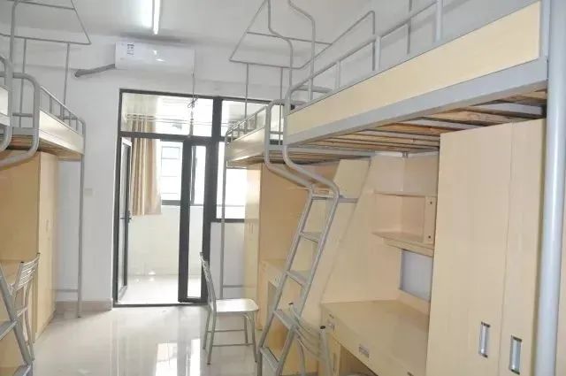贛南師范大學(xué)宿舍條件怎么樣,有空調(diào)和獨(dú)立衛(wèi)生間嗎？（附宿舍圖片）