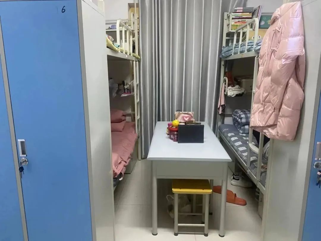 太原師范學(xué)院宿舍條件怎么樣,有空調(diào)和獨(dú)立衛(wèi)生間嗎？（附宿舍圖片）