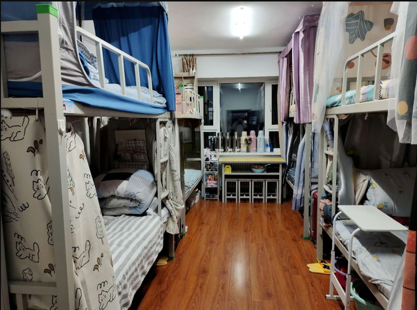 長春大學(xué)宿舍條件怎么樣,有空調(diào)和獨(dú)立衛(wèi)生間嗎？（附宿舍圖片）