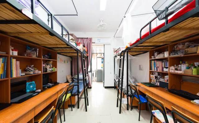 福建商學(xué)院宿舍條件怎么樣,有空調(diào)和獨(dú)立衛(wèi)生間嗎？（附宿舍圖片）