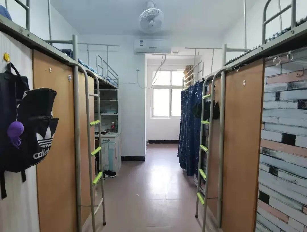江西師范大學宿舍條件怎么樣,有空調(diào)和獨立衛(wèi)生間嗎？（附宿舍圖片）