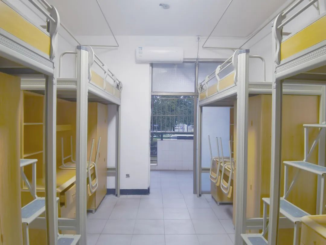 江西農(nóng)業(yè)大學(xué)宿舍條件怎么樣,有空調(diào)和獨立衛(wèi)生間嗎？（附宿舍圖片）