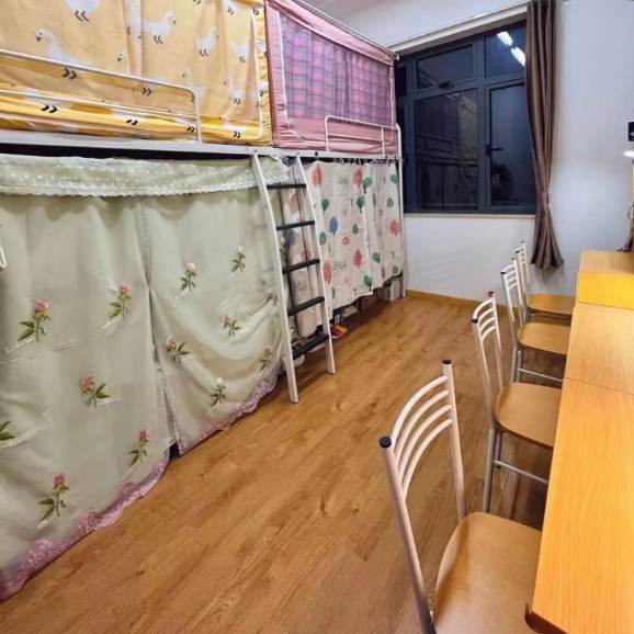 上海戲劇學(xué)院宿舍條件怎么樣,有空調(diào)和獨(dú)立衛(wèi)生間嗎？（附宿舍圖片）