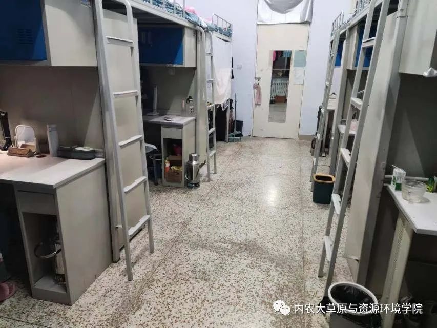 內蒙古農(nóng)業(yè)大學宿舍條件怎么樣,有空調和獨立衛(wèi)生間嗎？（附宿舍圖片）