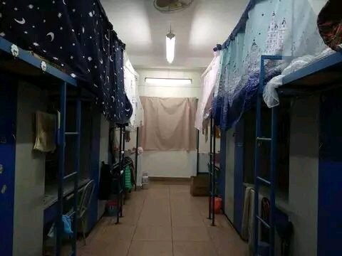 贛東學(xué)院宿舍條件怎么樣,有空調(diào)和獨(dú)立衛(wèi)生間嗎？（附宿舍圖片）