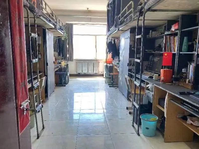 吉林師范大學宿舍條件怎么樣,有空調(diào)和獨立衛(wèi)生間嗎？（附宿舍圖片）