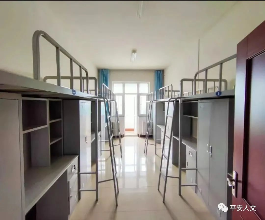 長(zhǎng)春人文學(xué)院宿舍條件怎么樣,有空調(diào)和獨(dú)立衛(wèi)生間嗎？（附宿舍圖片）