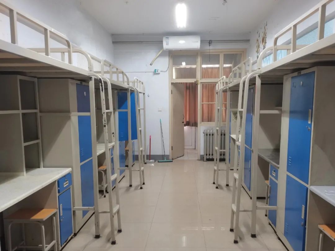 河南師范大學(xué)宿舍條件怎么樣,有空調(diào)和獨(dú)立衛(wèi)生間嗎？（附宿舍圖片）