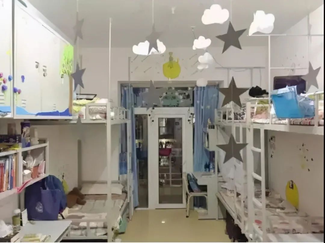 廣州大學(xué)宿舍條件怎么樣,有空調(diào)和獨(dú)立衛(wèi)生間嗎？（附宿舍圖片）