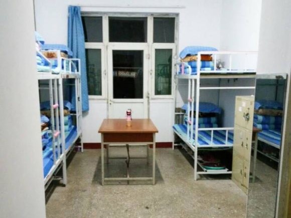 山西晉中理工學(xué)院宿舍條件怎么樣,有空調(diào)和獨(dú)立衛(wèi)生間嗎？（附宿舍圖片）