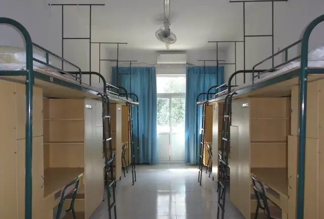 溫州大學(xué)宿舍條件怎么樣,有空調(diào)和獨(dú)立衛(wèi)生間嗎？（附宿舍圖片）