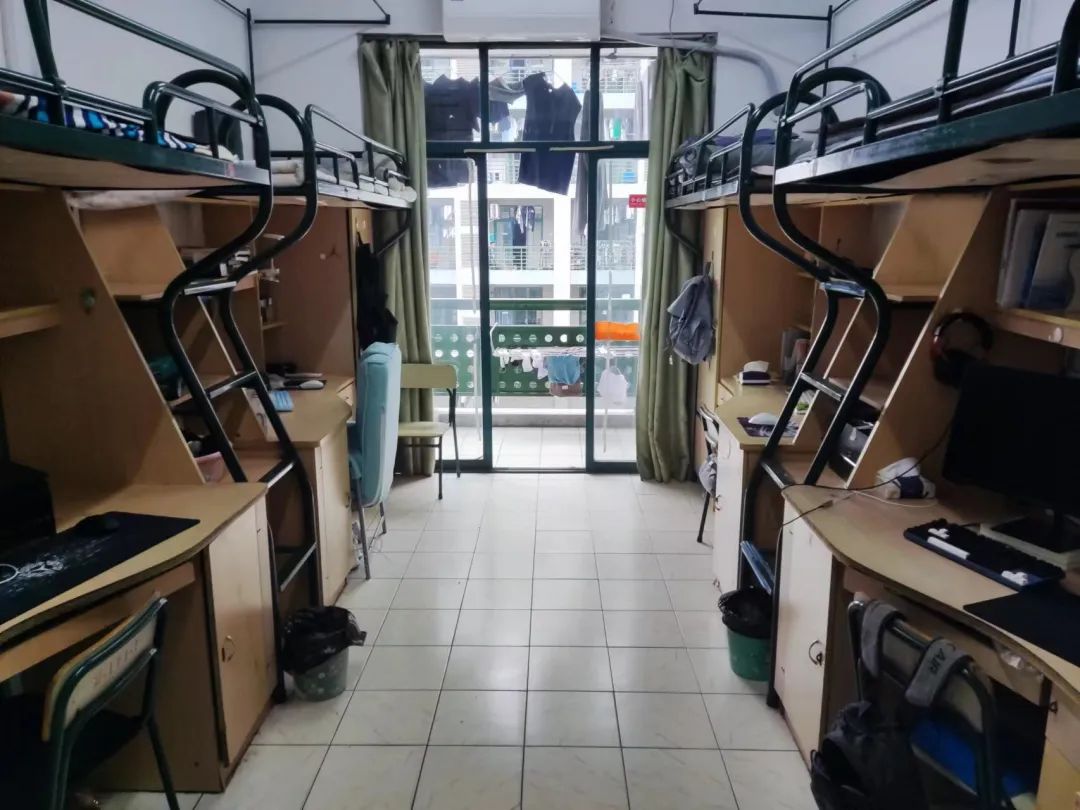 浙江水利水電學院宿舍條件怎么樣,有空調和獨立衛(wèi)生間嗎？（附宿舍圖片）