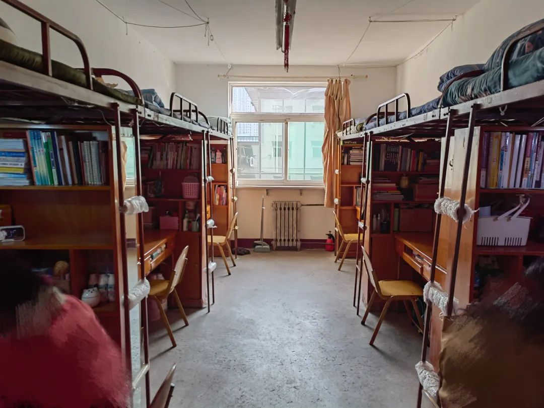 山西中醫(yī)藥大學宿舍條件怎么樣,有空調(diào)和獨立衛(wèi)生間嗎？（附宿舍圖片）