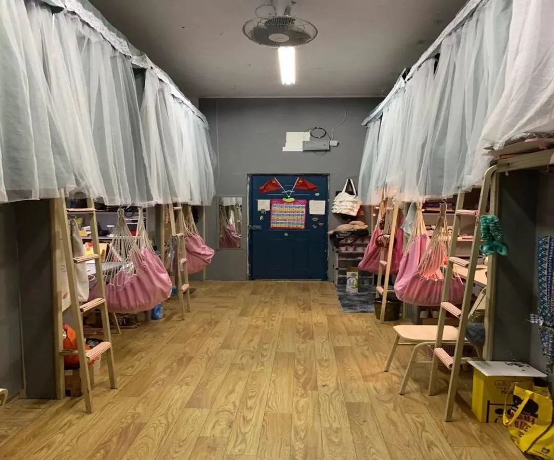 阿壩師范學(xué)院宿舍條件怎么樣,有空調(diào)和獨(dú)立衛(wèi)生間嗎？（附宿舍圖片）