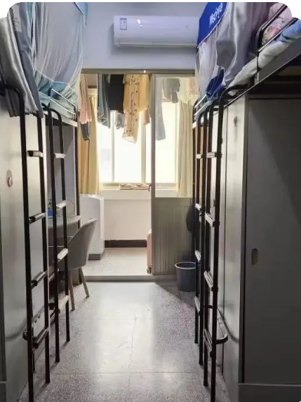 宿遷學(xué)院宿舍條件怎么樣,有空調(diào)和獨立衛(wèi)生間嗎？（附宿舍圖片）