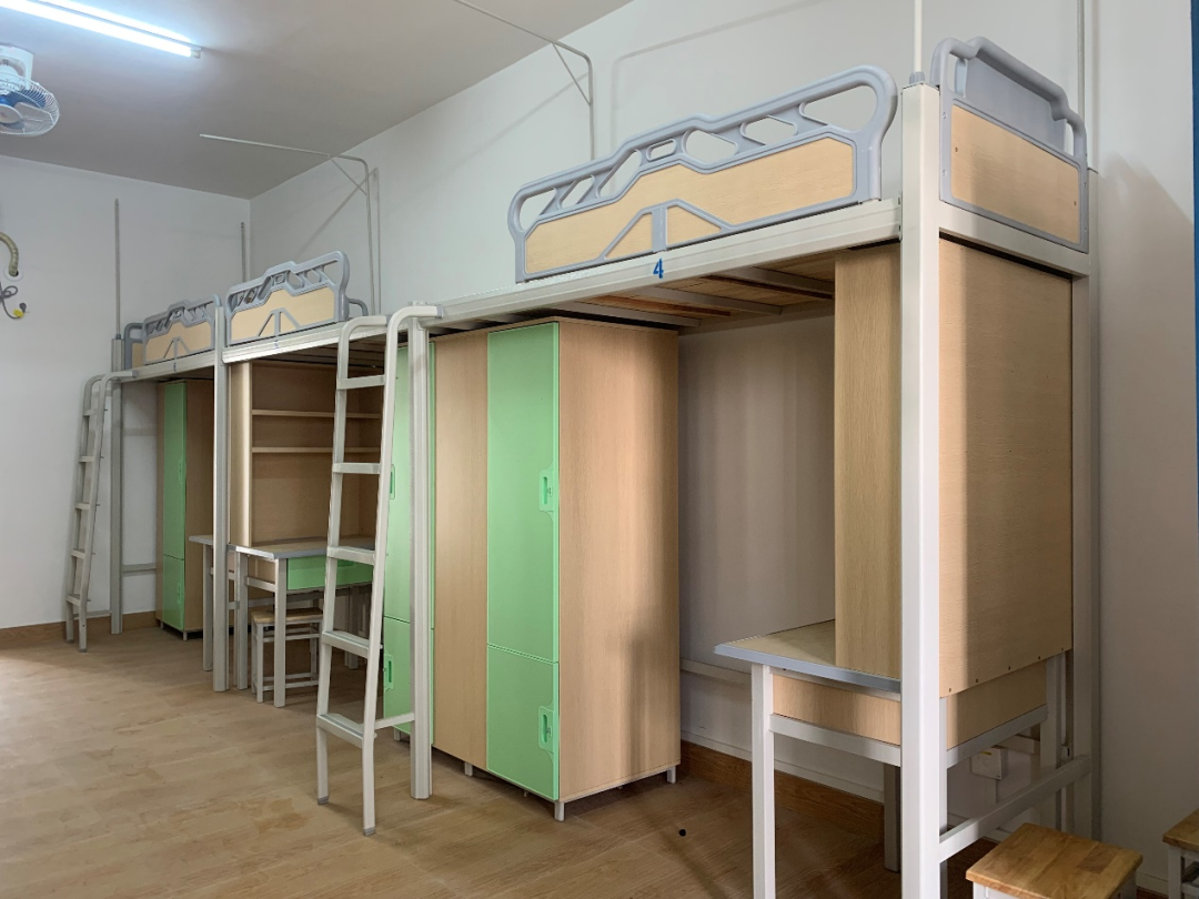 廣西科技師范學(xué)院宿舍條件怎么樣,有空調(diào)和獨立衛(wèi)生間嗎？（附宿舍圖片）