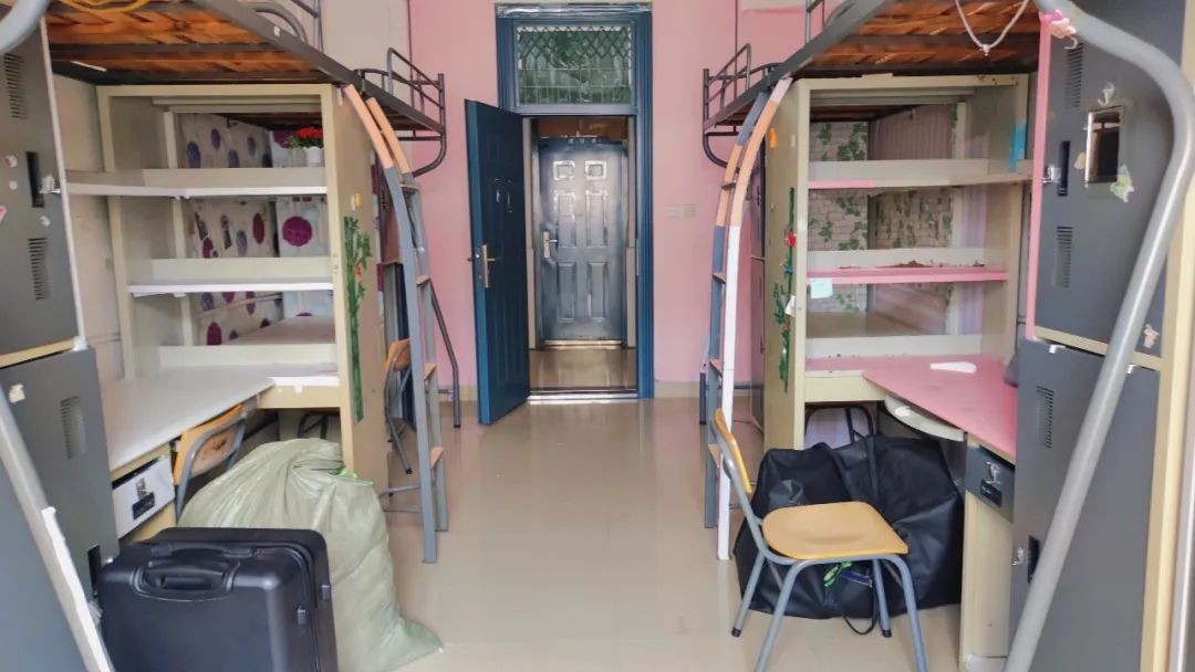 淮南師范學院宿舍條件怎么樣,有空調和獨立衛(wèi)生間嗎？（附宿舍圖片）