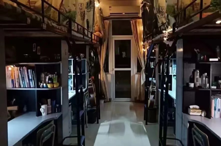 皖南醫(yī)學(xué)院宿舍條件怎么樣,有空調(diào)和獨(dú)立衛(wèi)生間嗎？（附宿舍圖片）