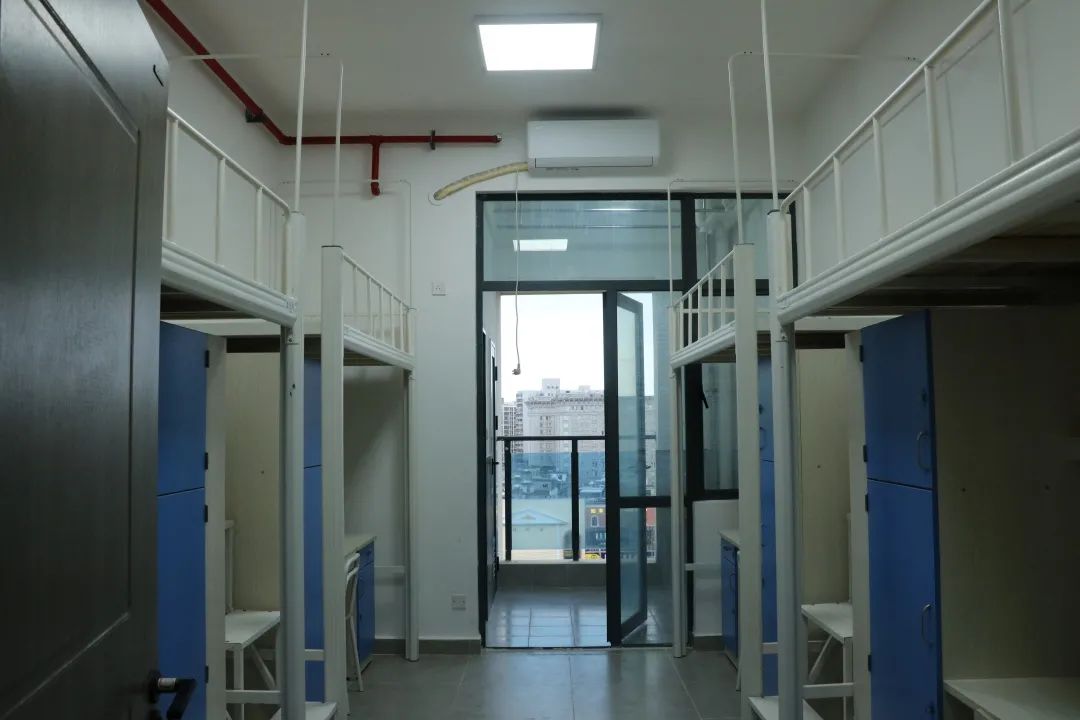 海南大學(xué)宿舍條件怎么樣,有空調(diào)和獨(dú)立衛(wèi)生間嗎？（附宿舍圖片）