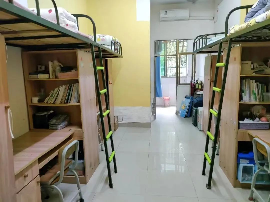衡陽師范學(xué)院宿舍條件怎么樣,有空調(diào)和獨立衛(wèi)生間嗎？（附宿舍圖片）
