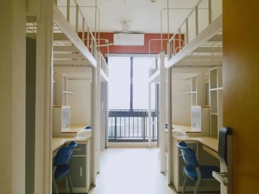南方科技大學宿舍條件怎么樣,有空調和獨立衛(wèi)生間嗎？（附宿舍圖片）