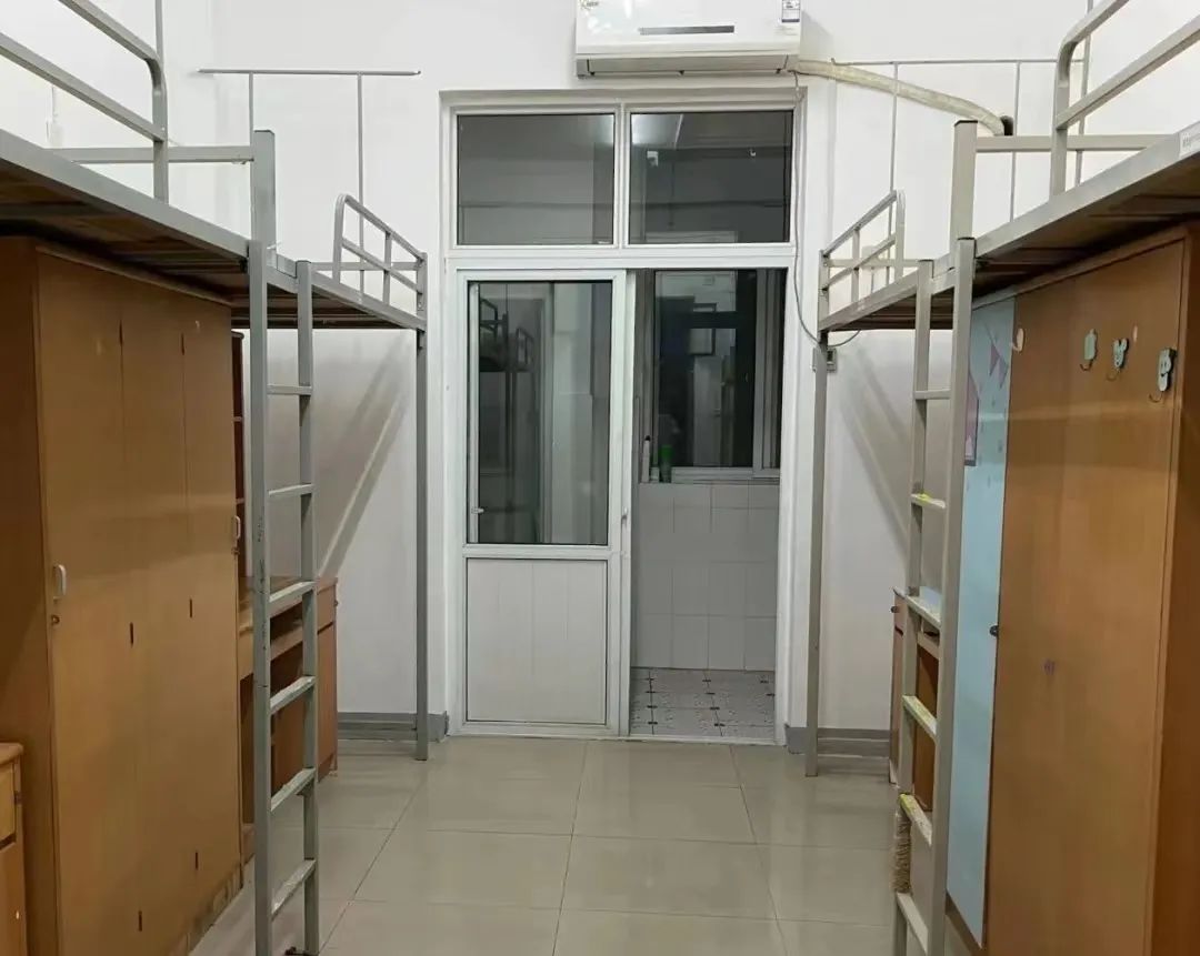 華中農(nóng)業(yè)大學(xué)宿舍條件怎么樣,有空調(diào)和獨(dú)立衛(wèi)生間嗎？（附宿舍圖片）