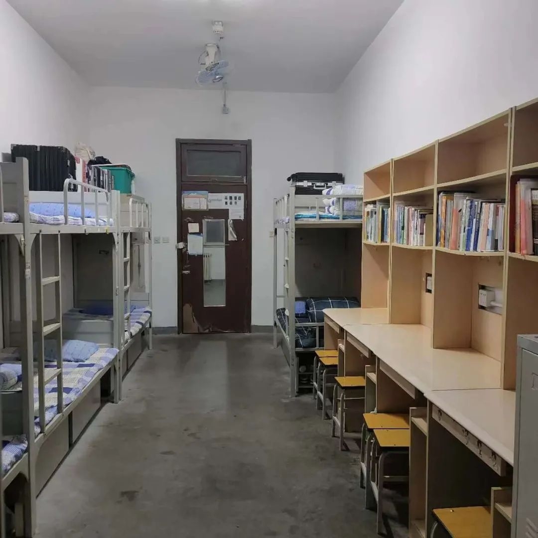 河北師范大學(xué)宿舍條件怎么樣,有空調(diào)和獨(dú)立衛(wèi)生間嗎？（附宿舍圖片）