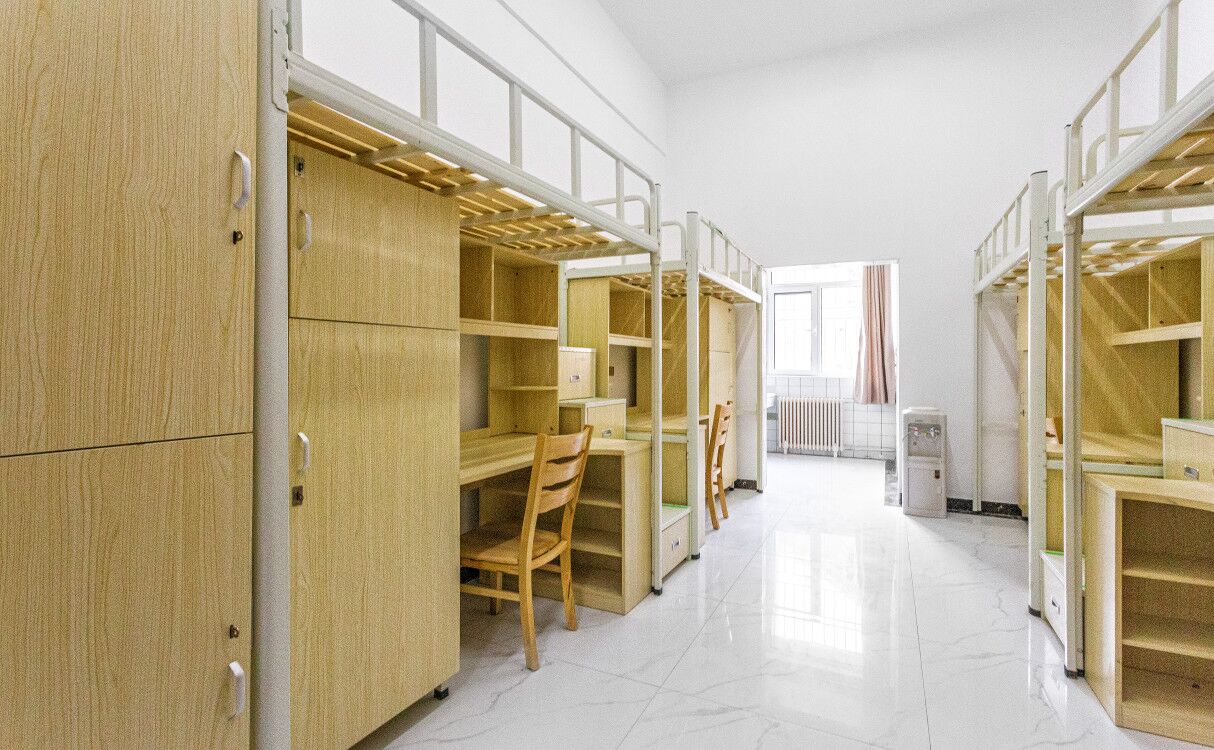 蘭州信息科技學(xué)院宿舍條件怎么樣,有空調(diào)和獨(dú)立衛(wèi)生間嗎？（附宿舍圖片）