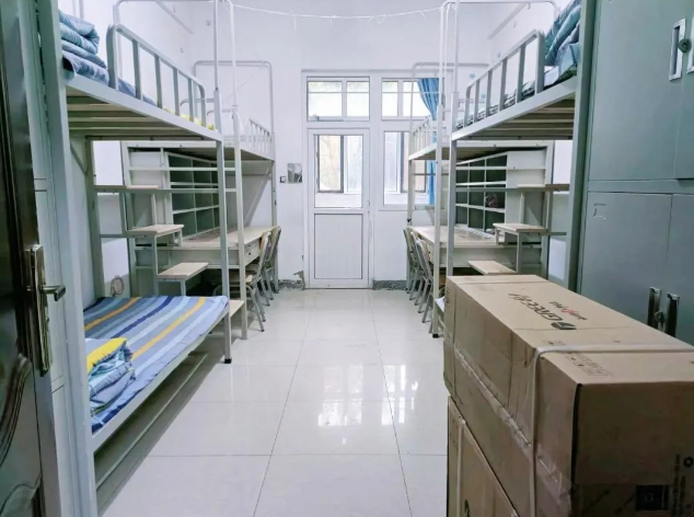 河北工程技術(shù)學(xué)院宿舍條件怎么樣,有空調(diào)和獨(dú)立衛(wèi)生間嗎？（附宿舍圖片）