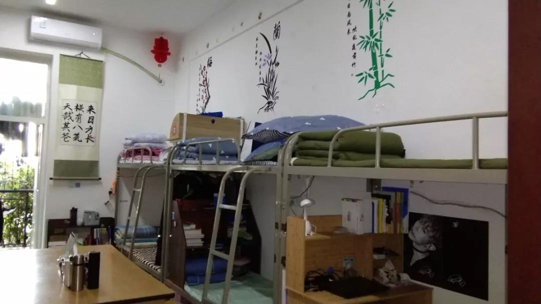 四川工業(yè)科技學(xué)院宿舍條件怎么樣,有空調(diào)和獨(dú)立衛(wèi)生間嗎？（附宿舍圖片）