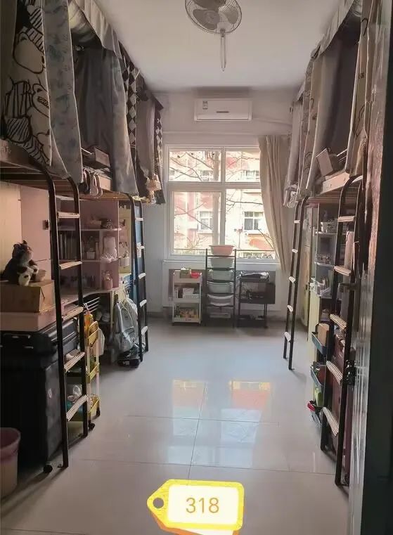 安徽工程大學(xué)宿舍條件怎么樣,有空調(diào)和獨(dú)立衛(wèi)生間嗎？（附宿舍圖片）