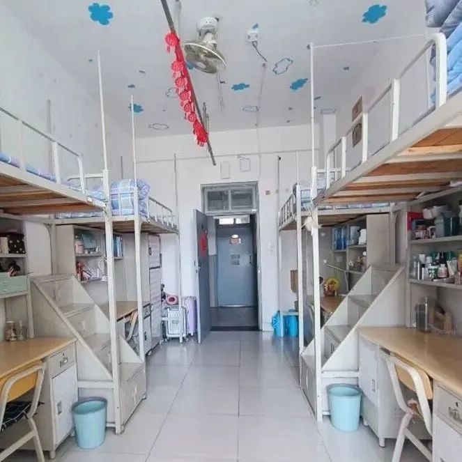 濱州醫(yī)學(xué)院宿舍條件怎么樣,有空調(diào)和獨(dú)立衛(wèi)生間嗎？（附宿舍圖片）