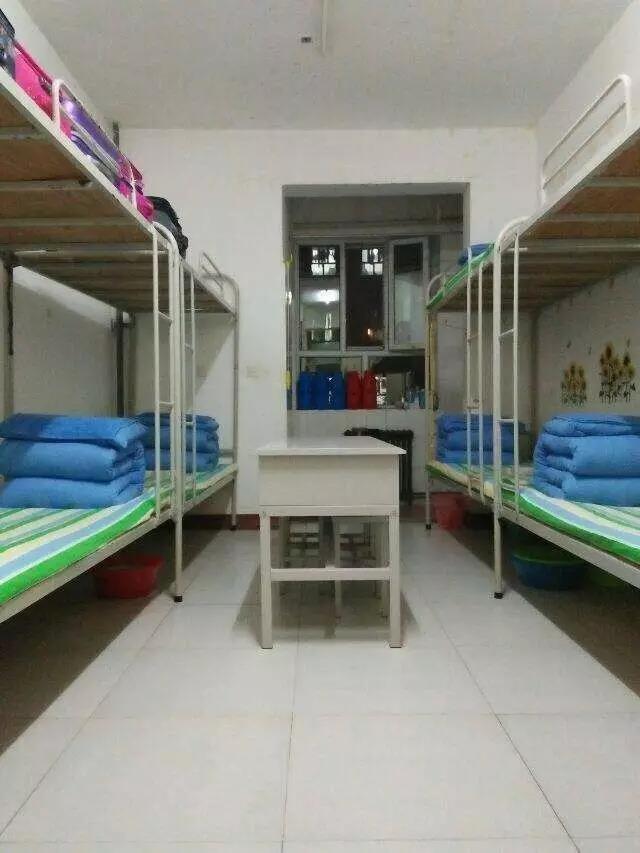 昌吉學(xué)院宿舍條件怎么樣,有空調(diào)和獨(dú)立衛(wèi)生間嗎？（附宿舍圖片）