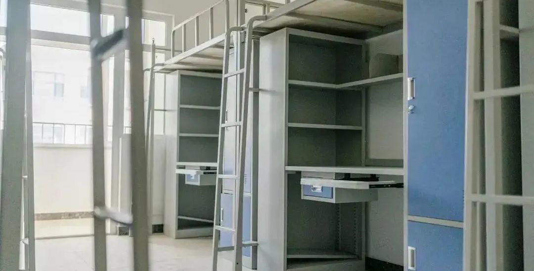 石家莊鐵道大學(xué)宿舍條件怎么樣,有空調(diào)和獨(dú)立衛(wèi)生間嗎？（附宿舍圖片）