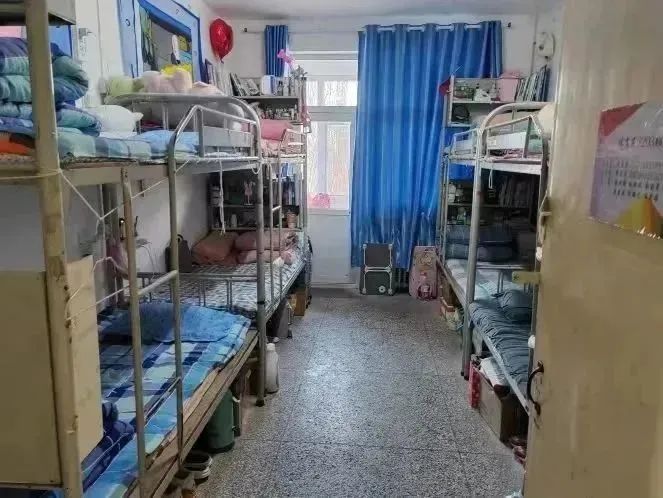 長治學院宿舍條件怎么樣,有空調(diào)和獨立衛(wèi)生間嗎？（附宿舍圖片）