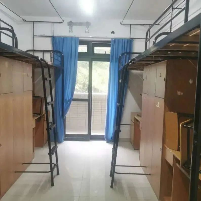 上海海事大學(xué)宿舍條件怎么樣,有空調(diào)和獨(dú)立衛(wèi)生間嗎？（附宿舍圖片）